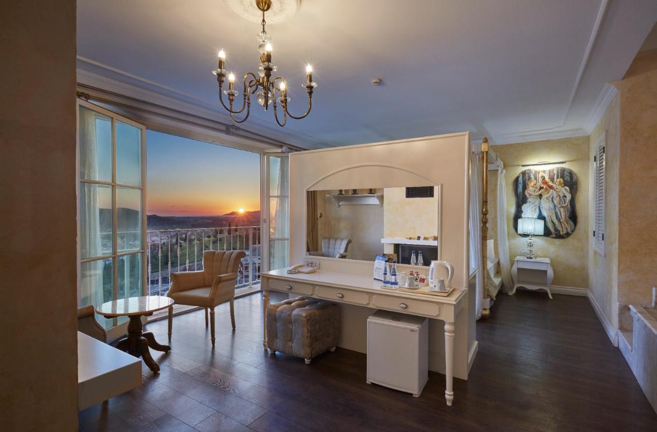 Vinifera Ephesus Hotel Selçuk Bagian luar foto